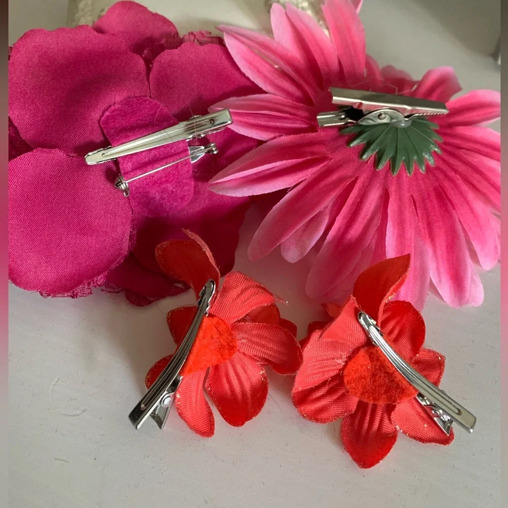 Hair Flower Bundle! 🌸 - Picture 2 of 2